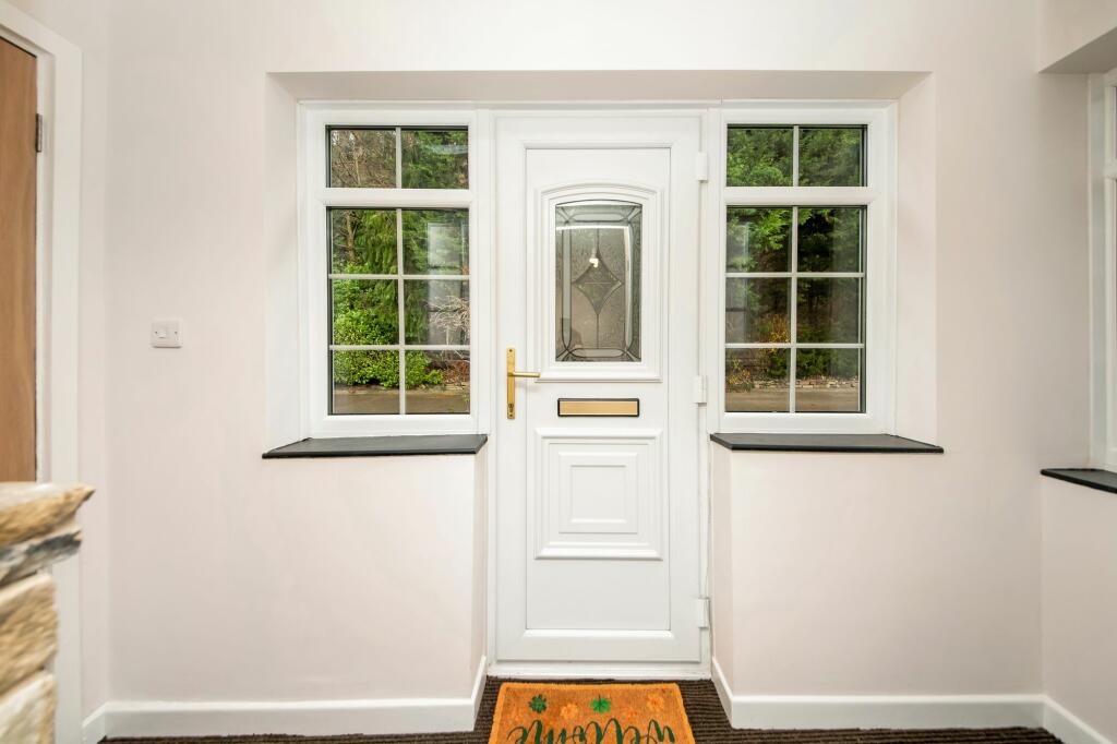 ENTRANCE PORCH