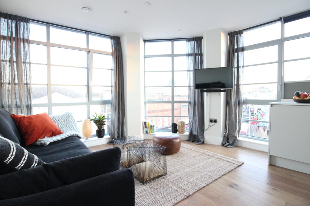 2a Highshore Road, SE15
