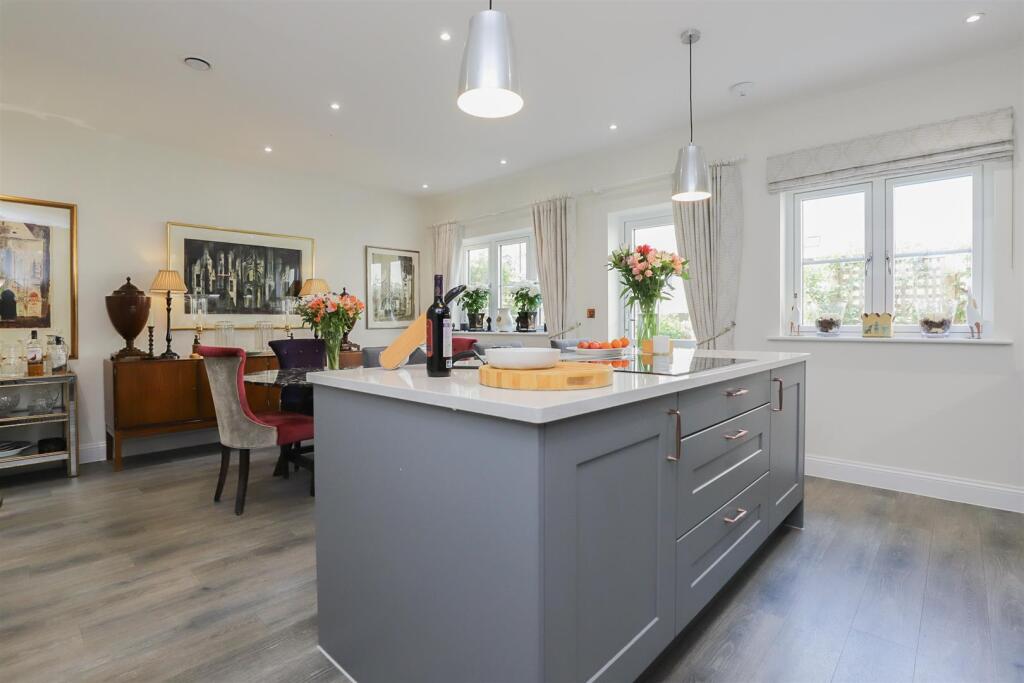 Kitchen - Diner 2.jpg