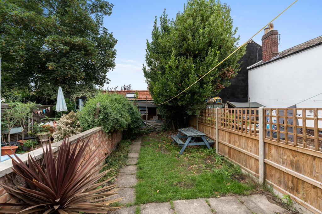 42-StaffordStreet-003.jpg