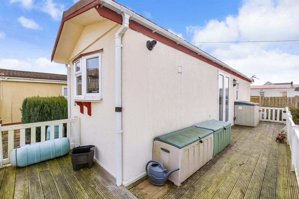 Patio / Decking