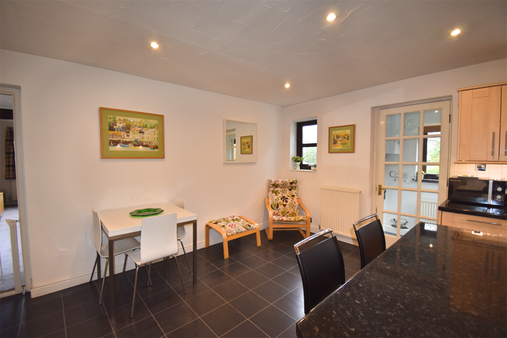 Fitted Dining Kitche