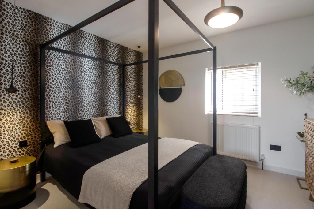Bedroom-2.1