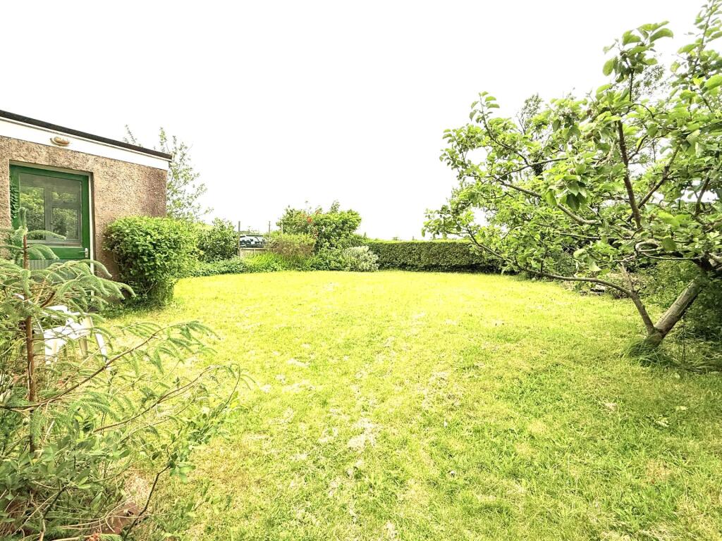 Kirkfield End, Colvend, Dalbeattie, DG5 4QE - Brai