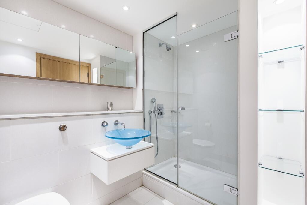 Second En Suite (2)