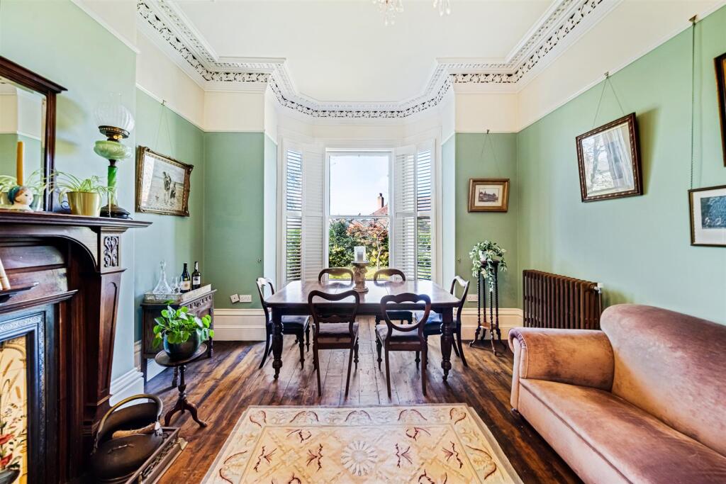 Dining Room Aspect 3