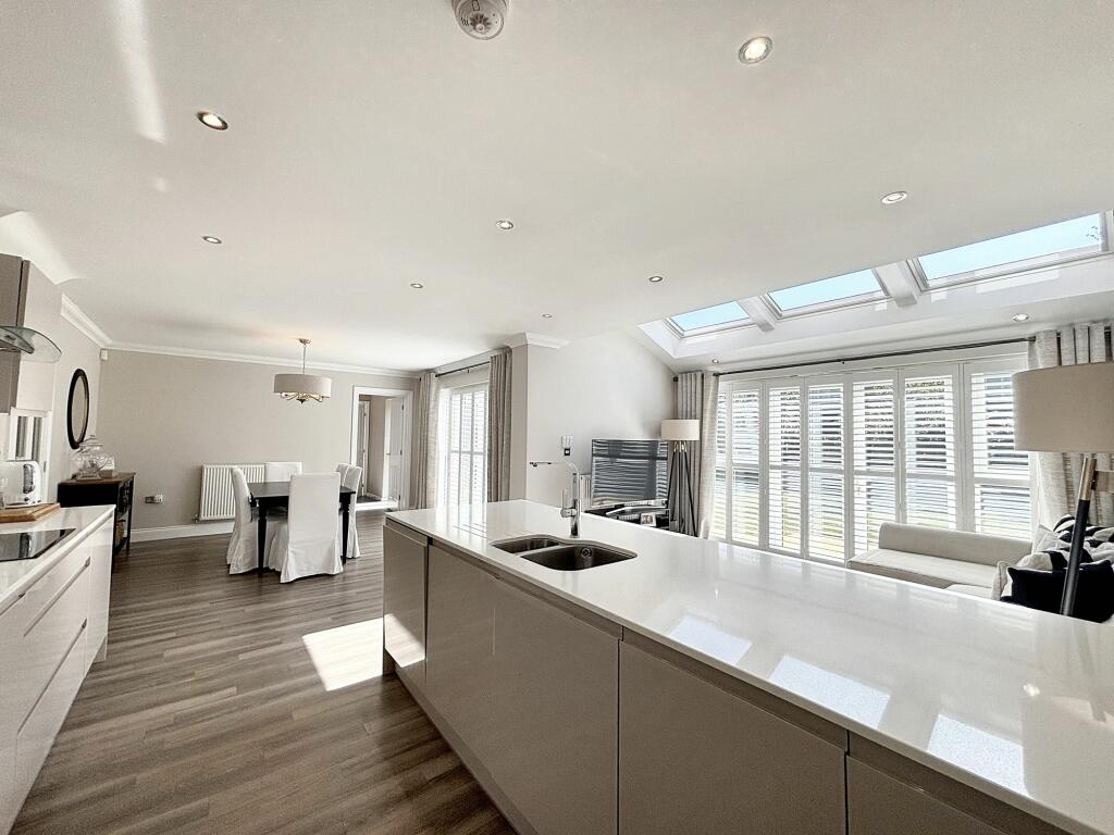 Kitchen/Dining Room/Sitting Room