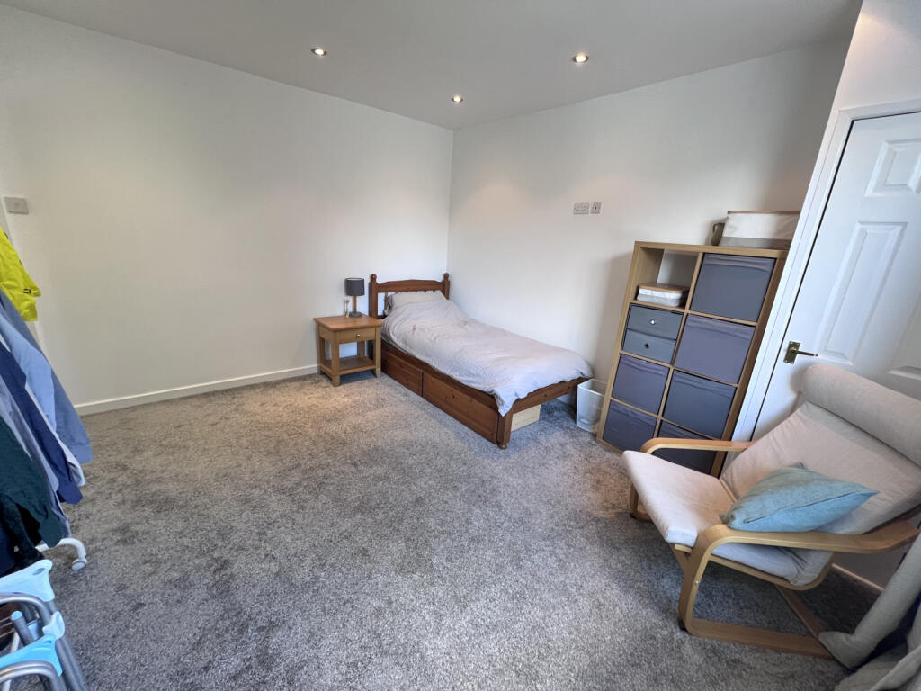 Bed 2