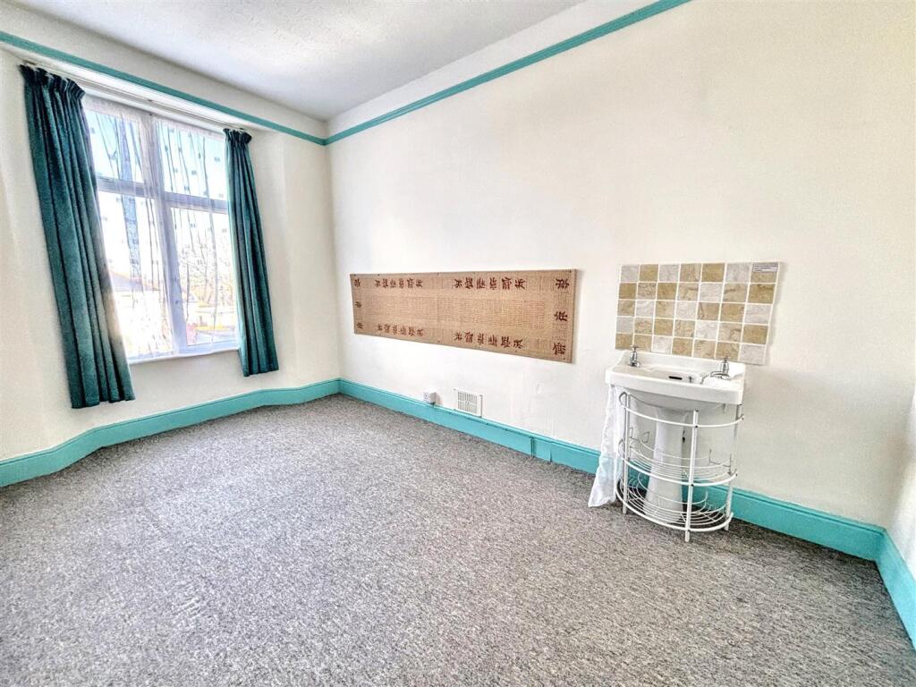 Bedroom 3.jpeg