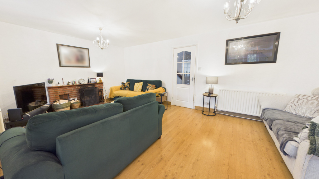 CAM02871G0-PR0645-PAN003