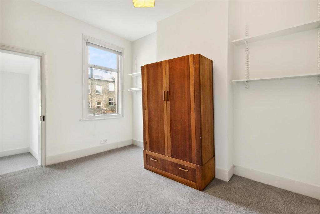 55a Strathleven Road-11.jpg