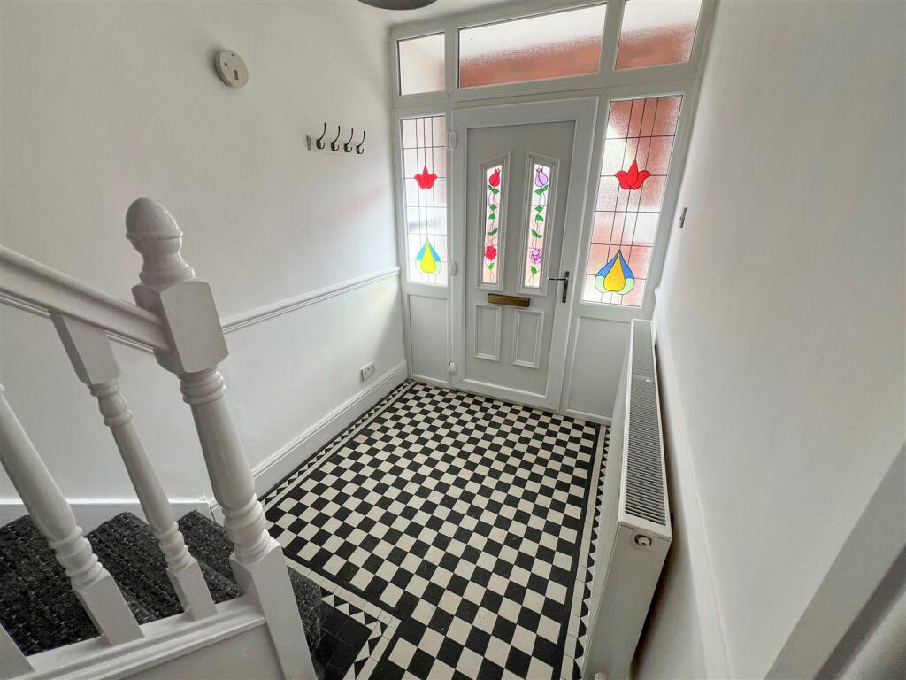 ENTRANCE HALL