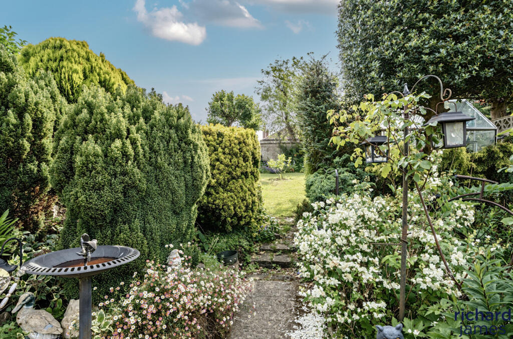 9bd1a63d737347f6b809857110b28b8a