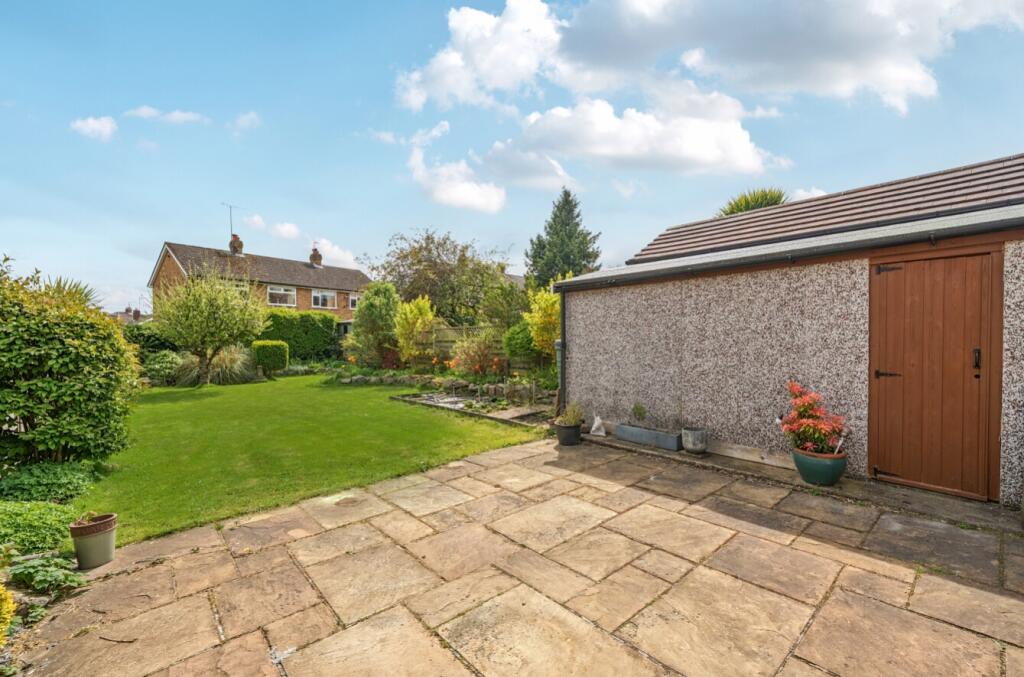 EweMove Harrogate Garden3