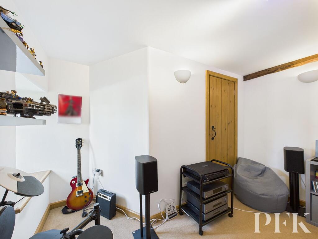 Low Fold Barn - Bedroom 2