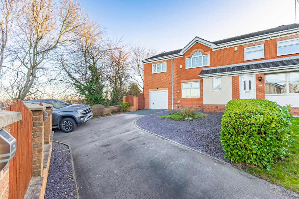Buckthorne Drive, East Ardsley, WF3