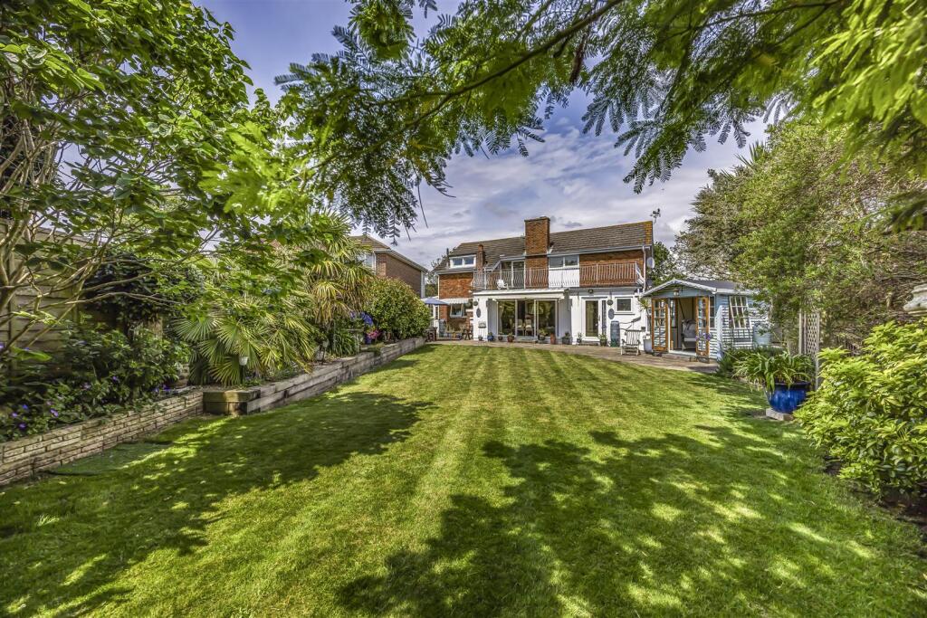 Bay House, Marine Walk, Hayling Island-PorticoMark