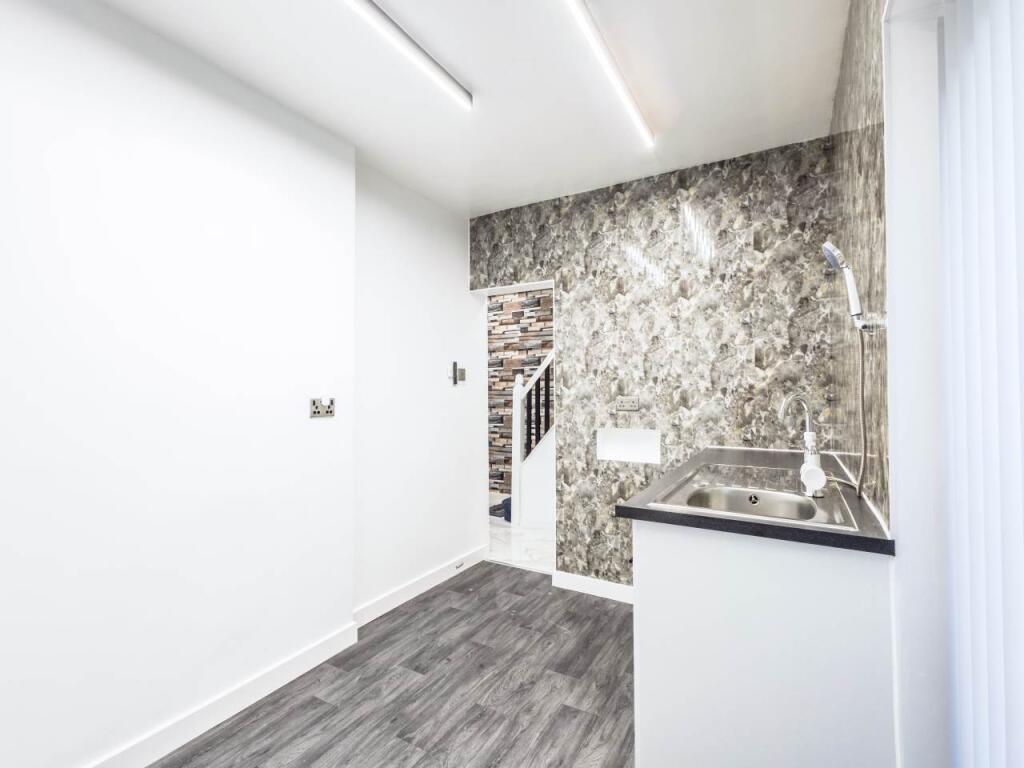 +utilty room