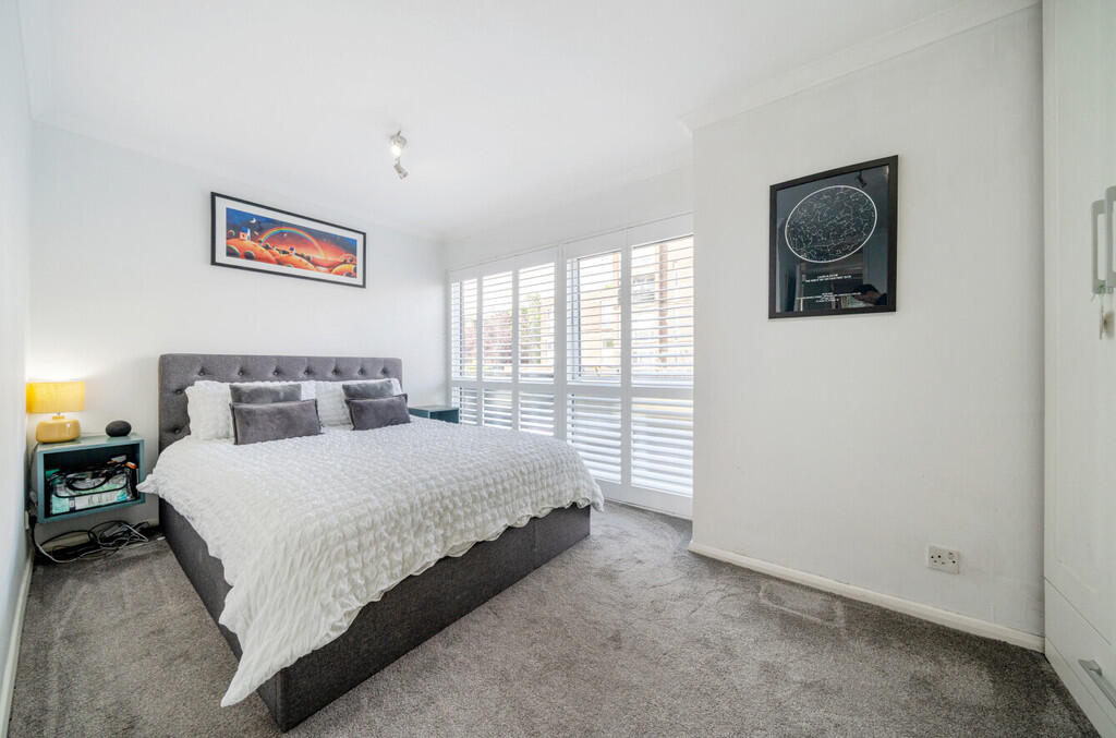bedroom1-2