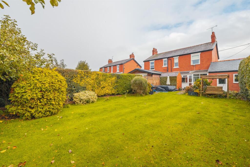 1 Red Farm Cottages-72.jpg