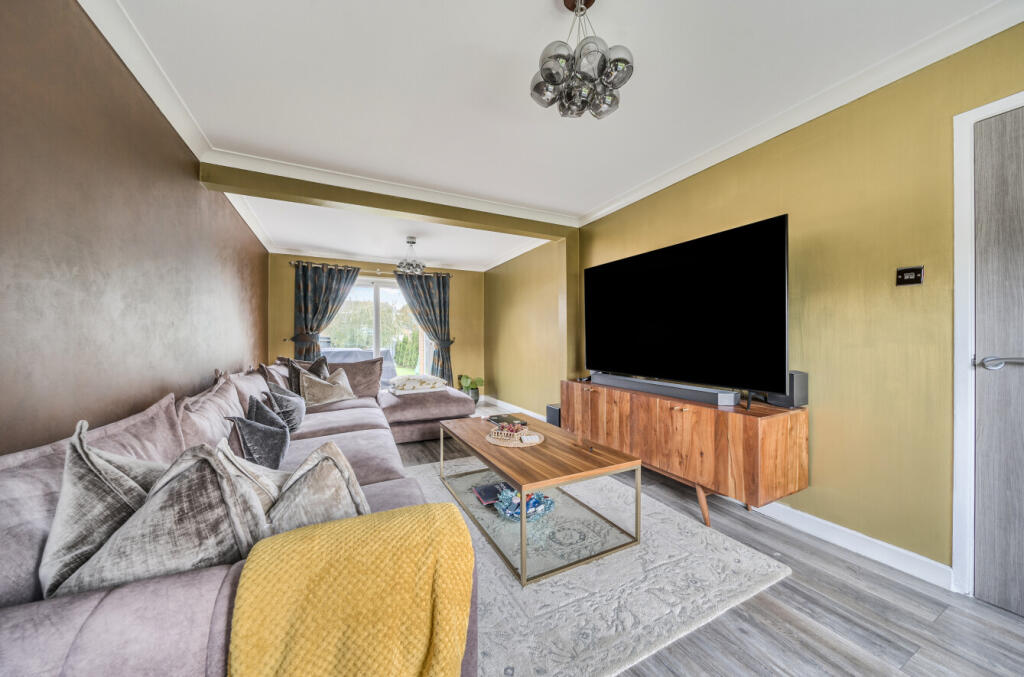 1362590168de8763a6638