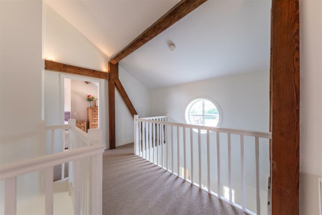 Oakley Barns-041.jpg