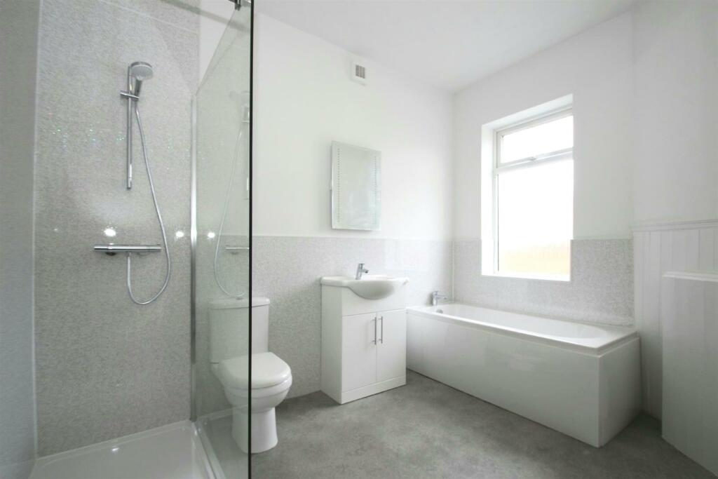 Bathroom Aspect 1