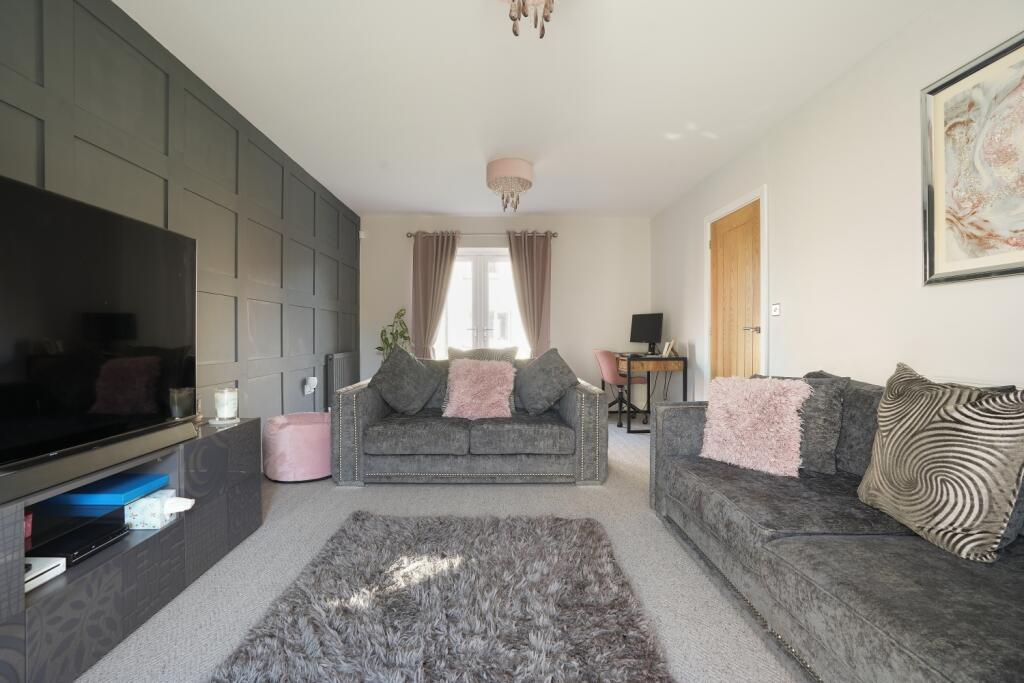 EweMove Estate Agent Scunthorpe Lounge