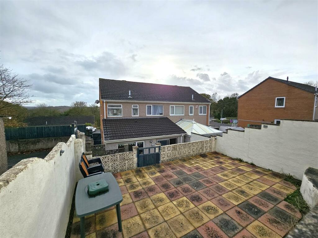 patio back.jpg