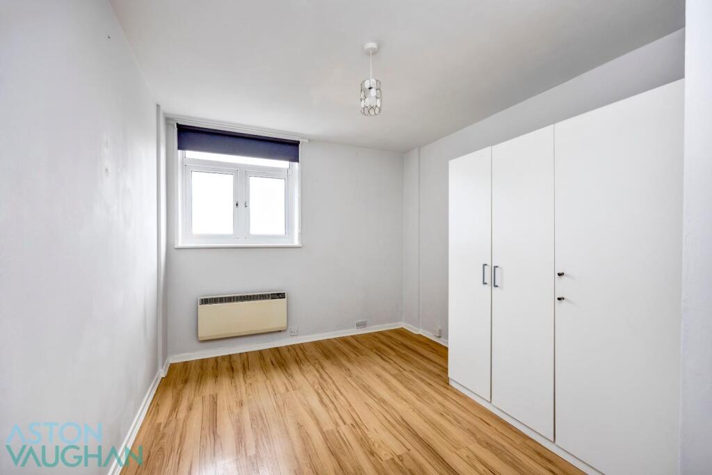 Montague Street_Essex Place_Flat 57-002.jpg