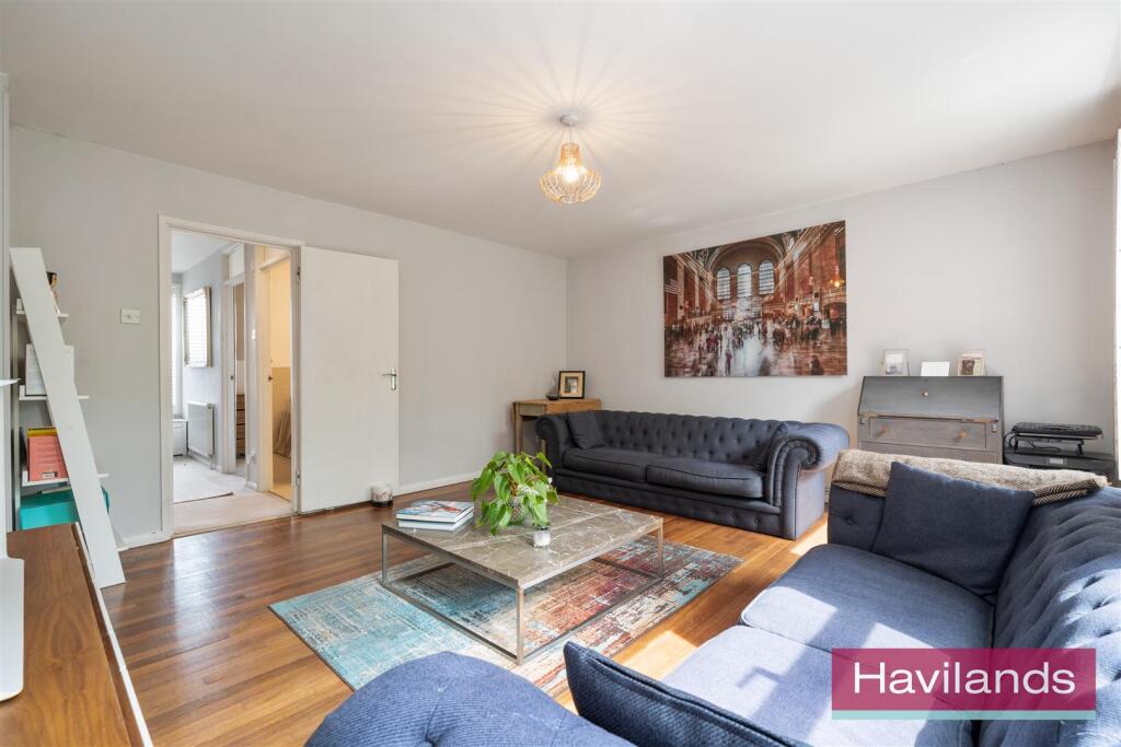 Blenheim Close-12.jpg