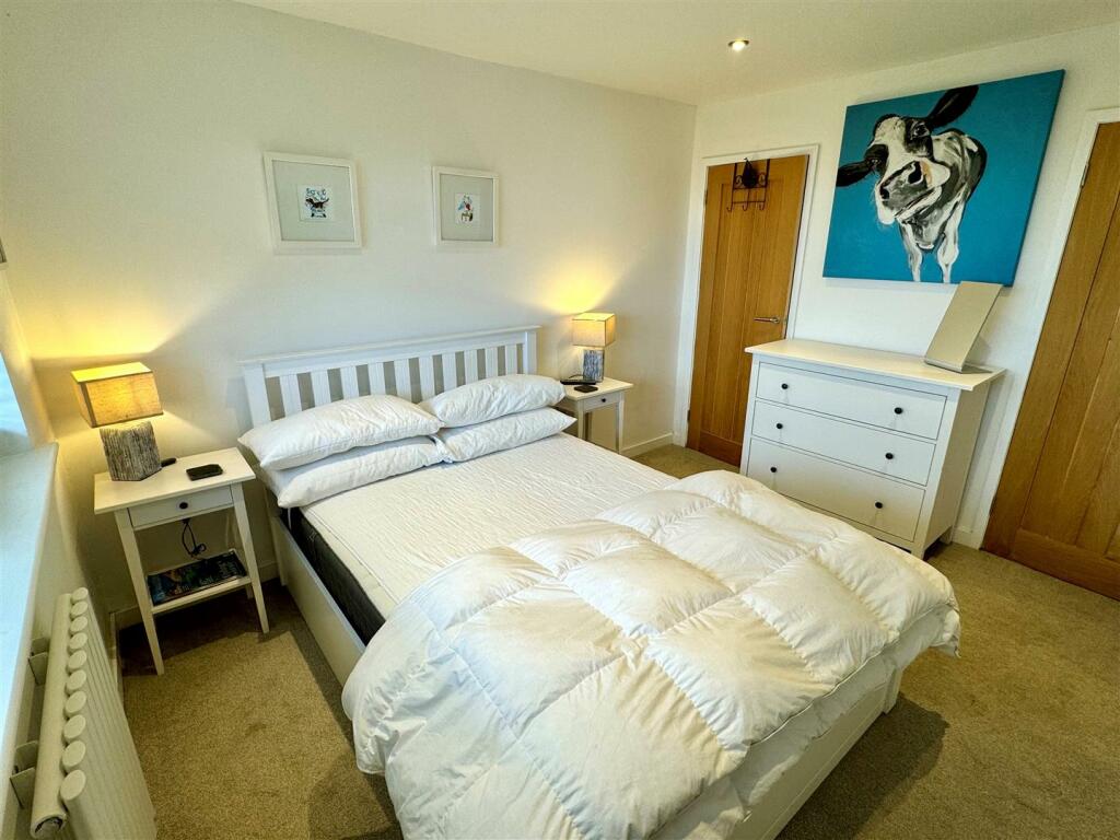 4 High Atlantic Bedroom 1