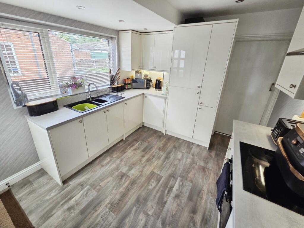 pbox-kitchen-336731.jpg