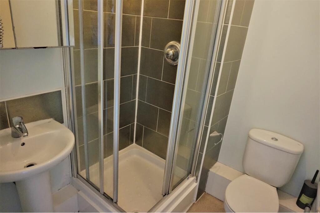Master En-suite