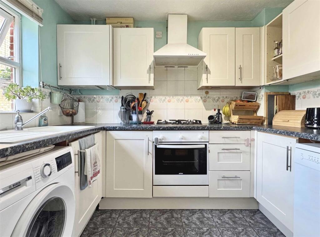 Kitchen.jpg