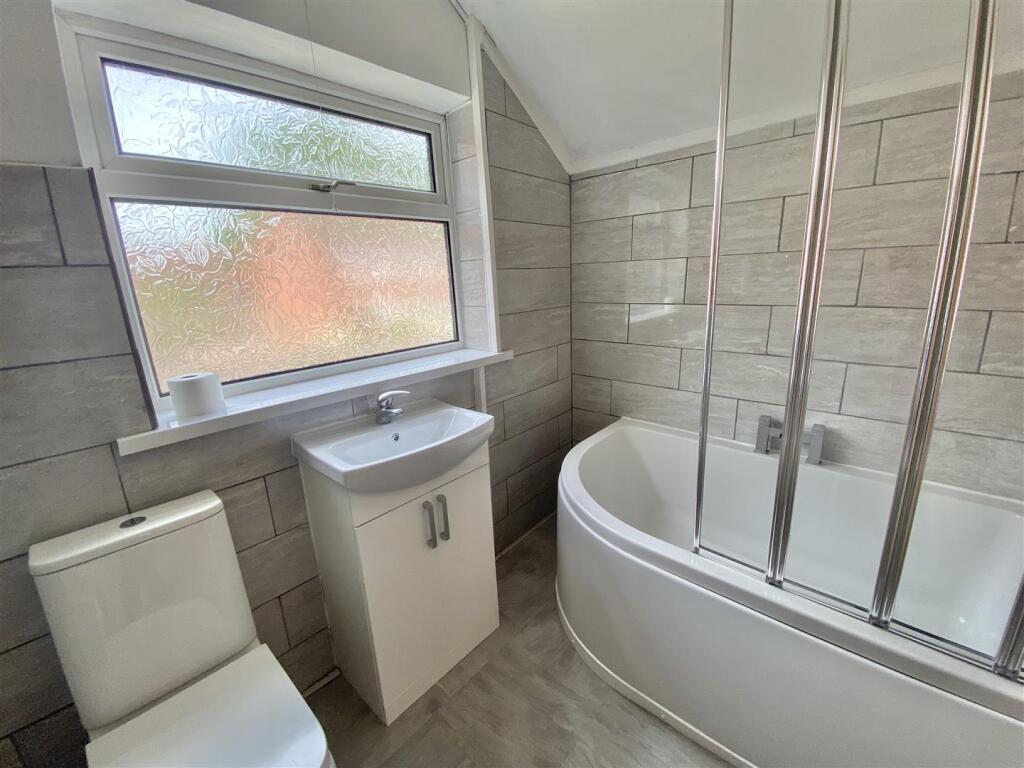 Family Bathroom