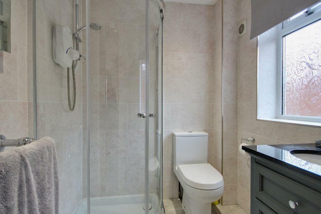 En suite shower room
