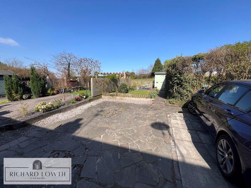 Car Parking for 2 Cars