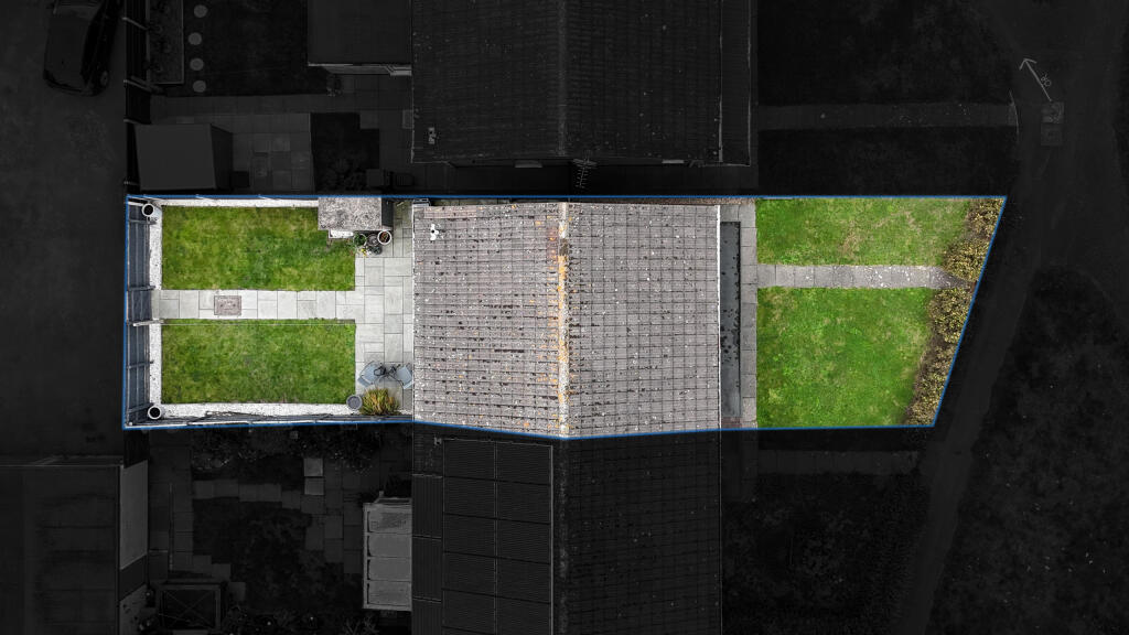 dji_fly_20250926_142110_0001_1759135179179_photo