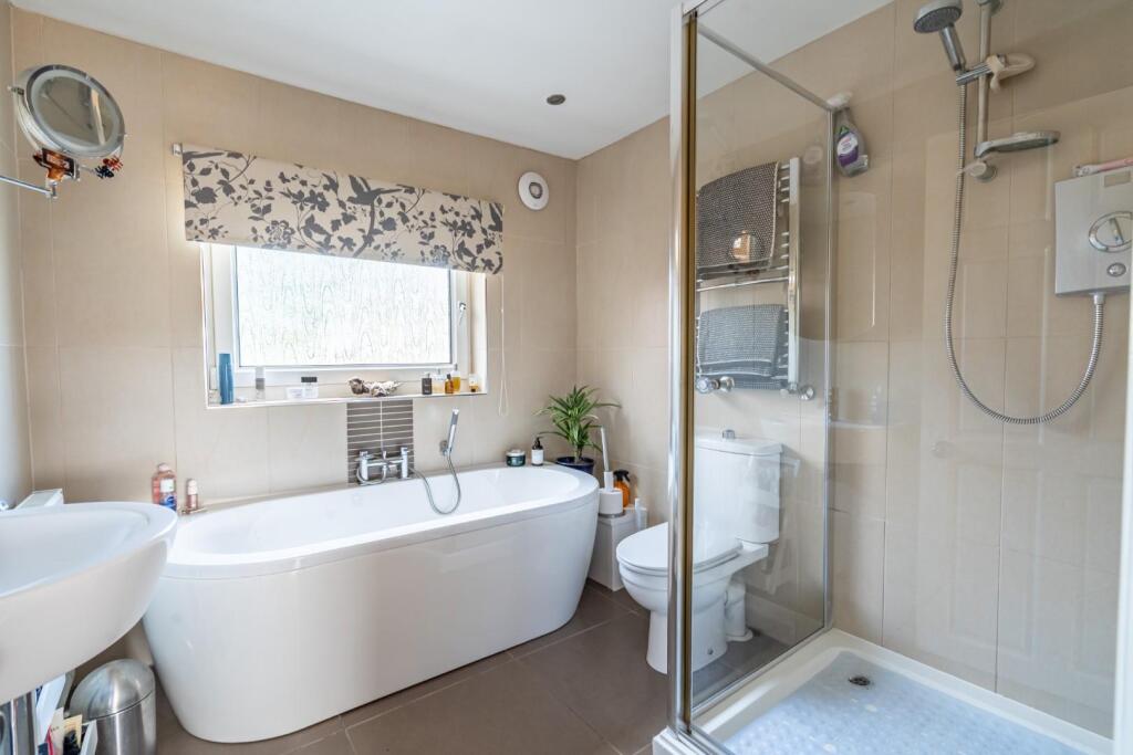 eastholme ave-40.jpg