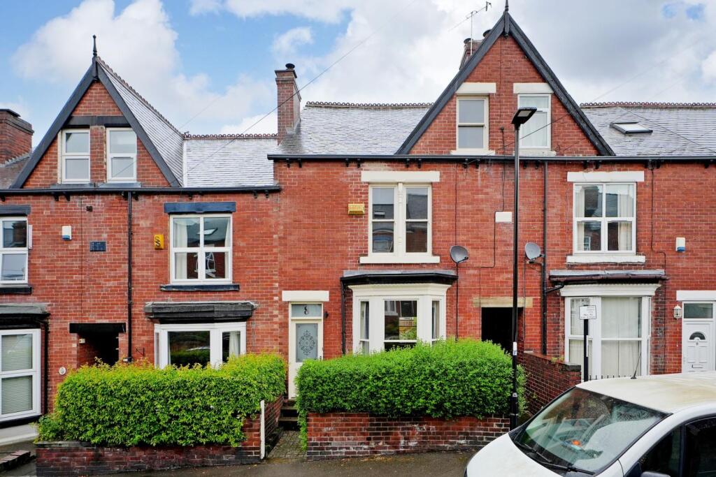 8 Wayland Road