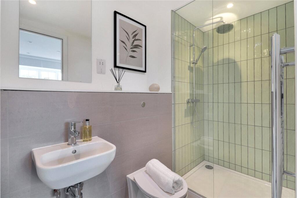 Show Home Ensuite