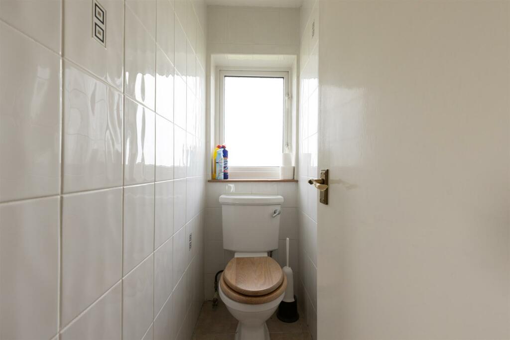 68HighfieldDrive-17.jpg