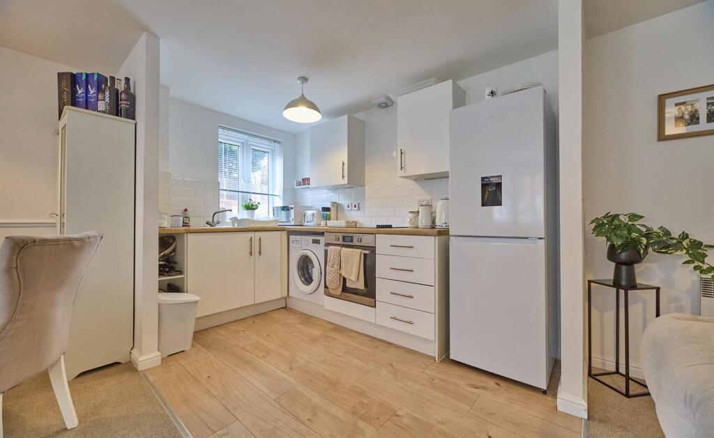 OPEN PLAN LIVING DINING KITCHEN