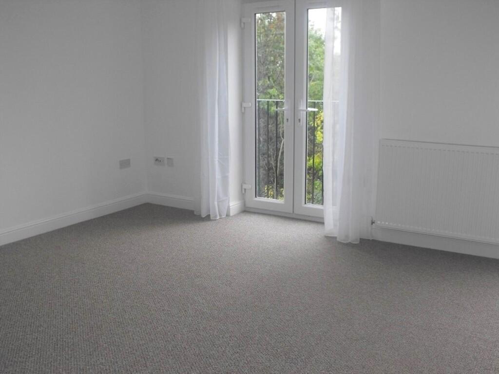 IMG 5729 2 Large T202508201418.jpg