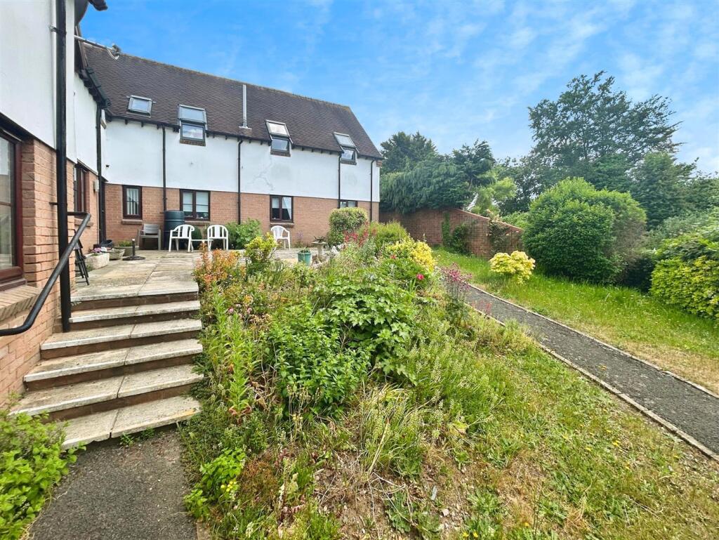 d587d1cd--4289-A77E-0005A0E1A3CF-70988-0000417AD9B