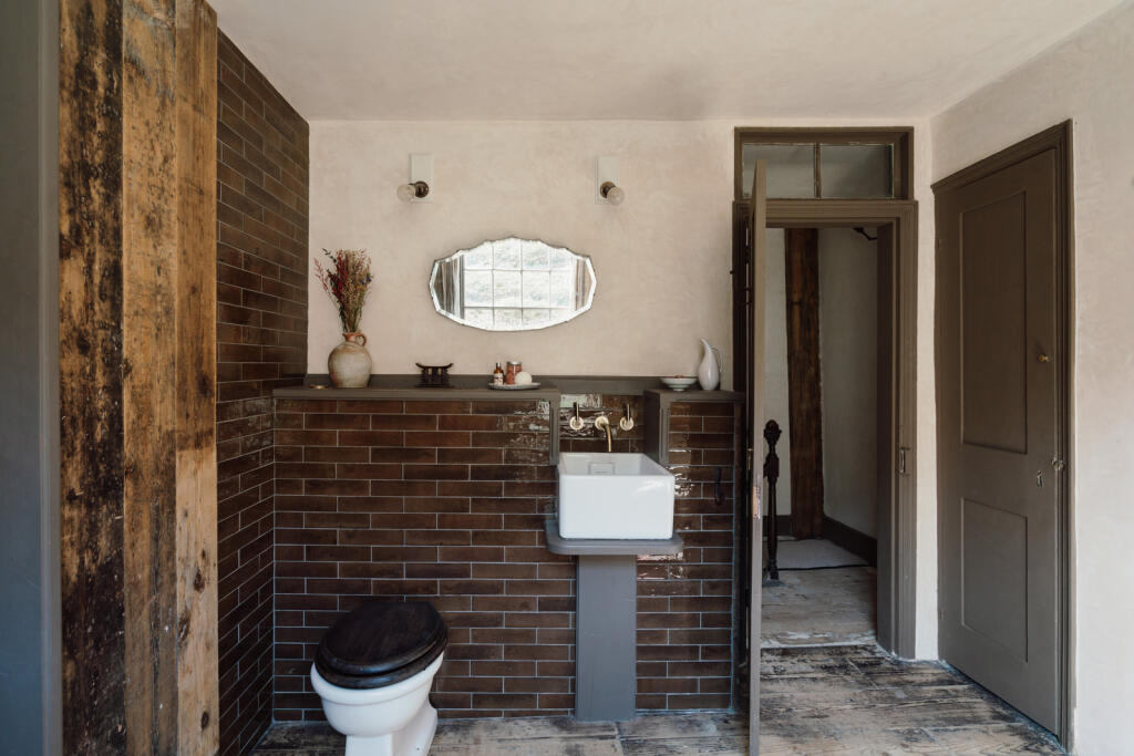 274733 - 28-TACKLEWAY-BENTINCK-HOUSE-061.jpg