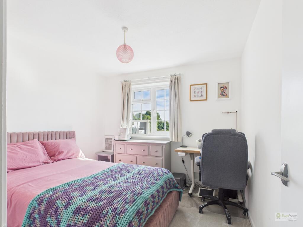 Raven Close - Bed 2 - EweMove Mildenhall