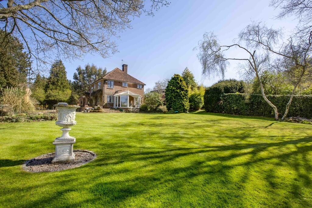 Whitegates Cokes ...