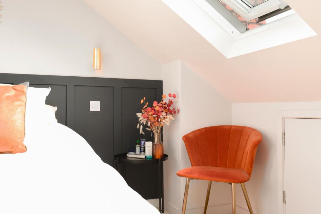 47 Sandholme Road, BS4--19.jpg